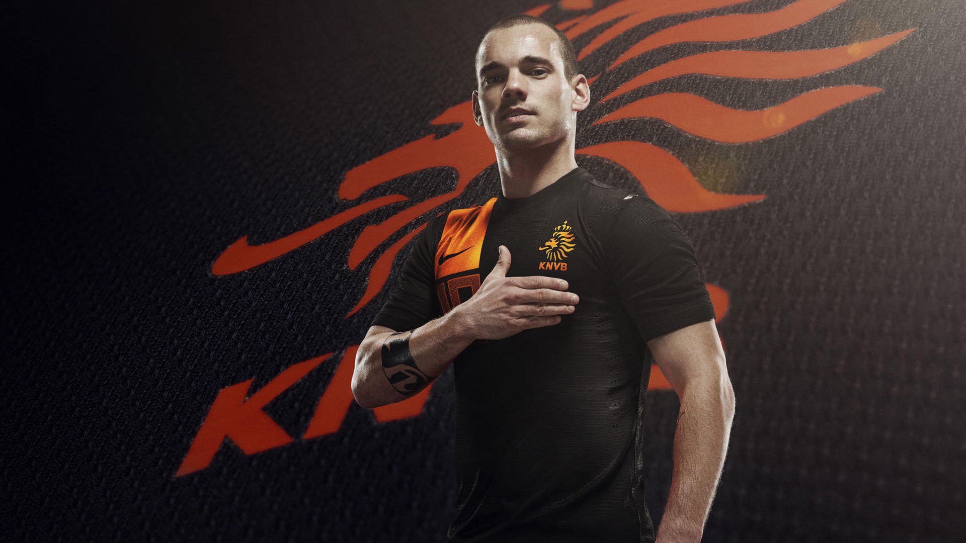 爱游戏体育-斯图加特中场组织持续稳定推进，斯图加特中锋