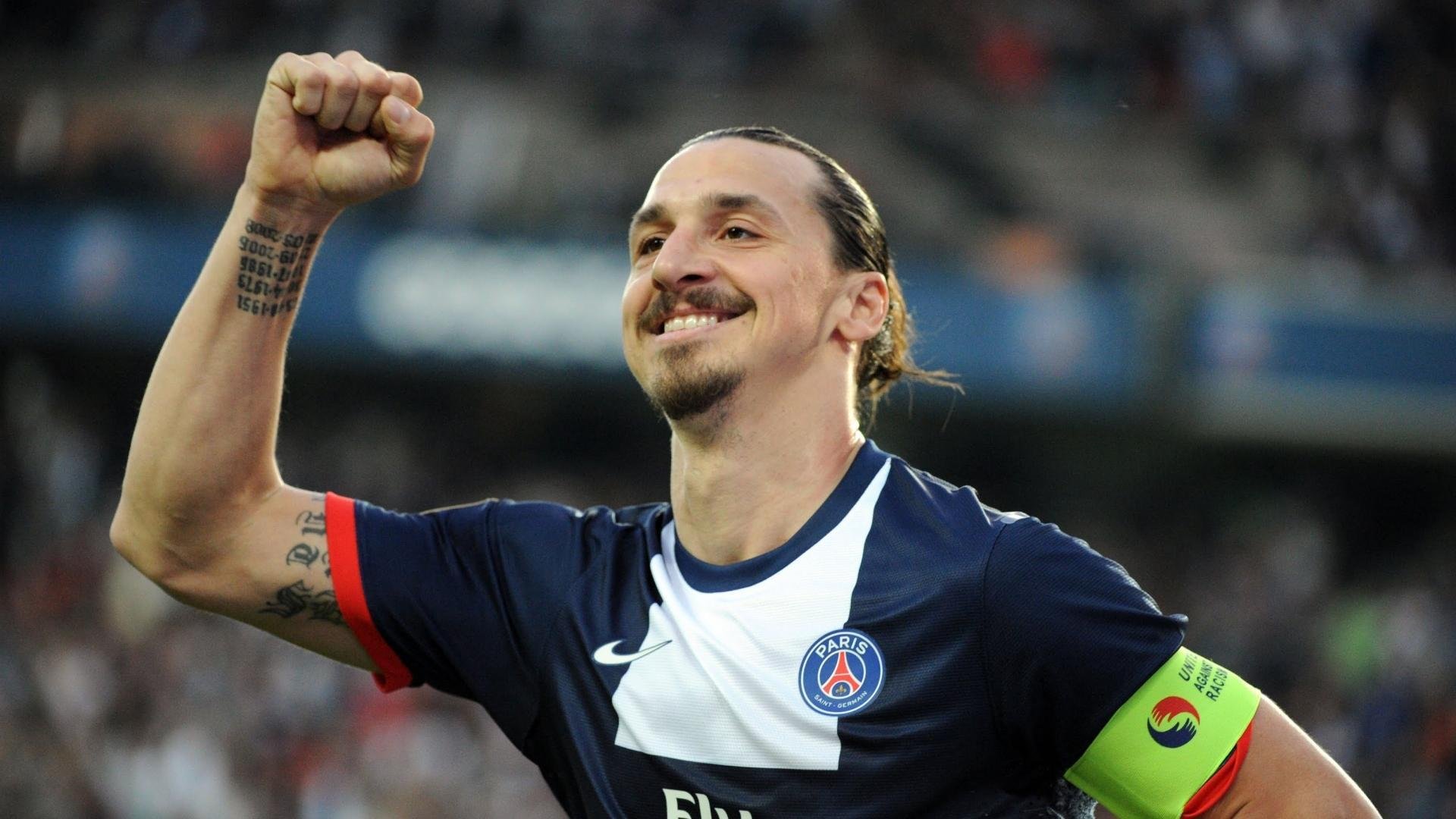 足球运动在海外华人社区中逐渐普及，推动文化交流，足球运动在全世界很受欢迎